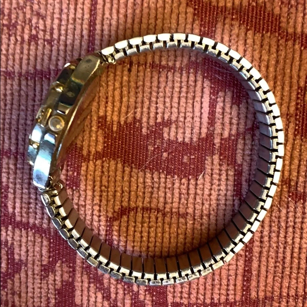 Vintage Simba Lion King & Tweety Bird watch lot